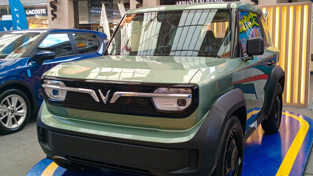 VF 3 green