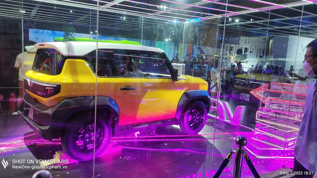 VF 3 yellow