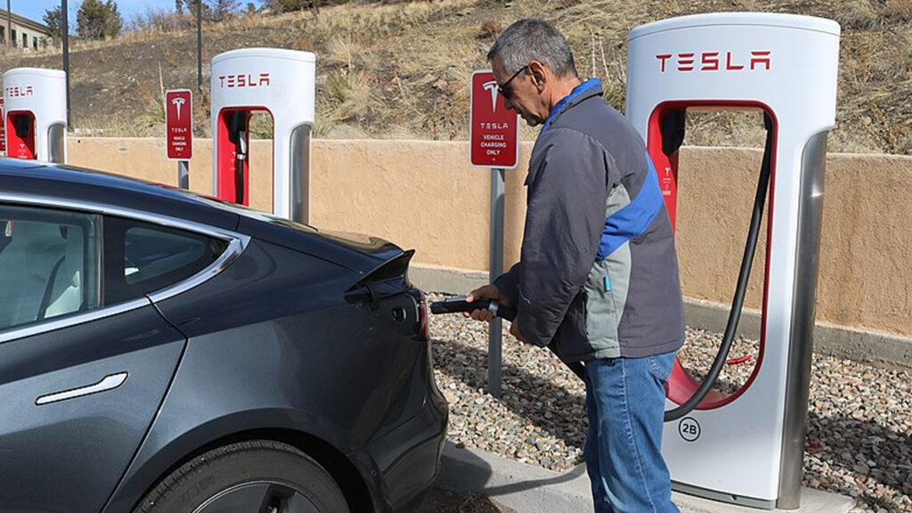 charging tesla car
