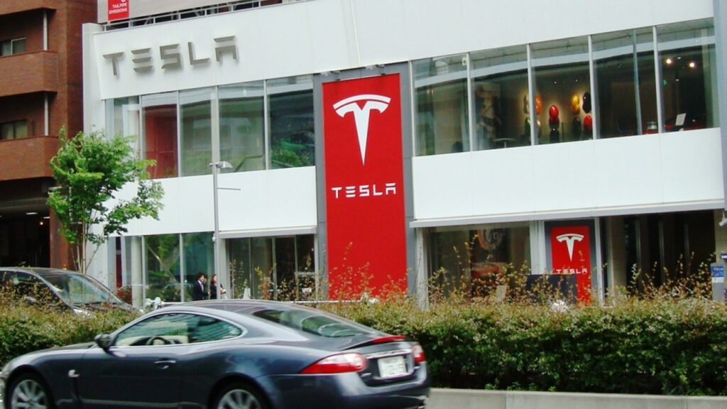 tesla tokyo